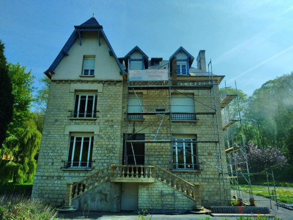 Couverture et peinture