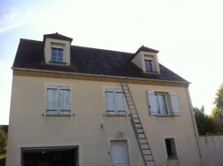Démoussage toiture à Lacroix-Saint-Ouen