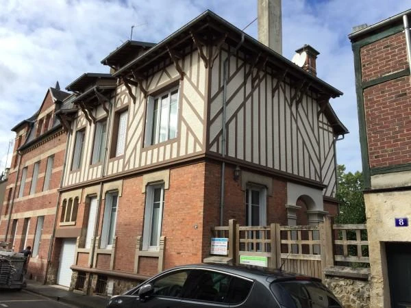 Peinture de façade Senlis
